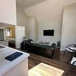 Guest house Oranhill 4*