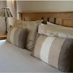 Guest house Oranhill