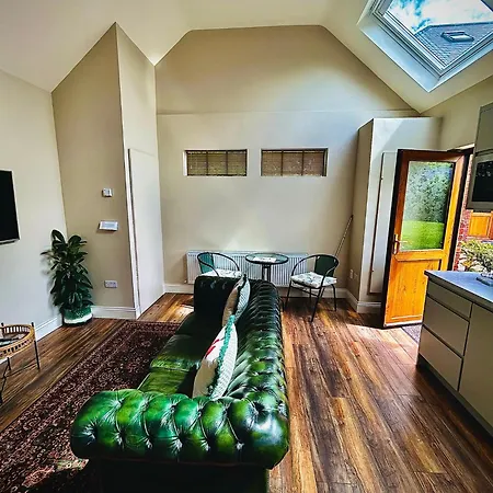 Pensión Oranhill 4*