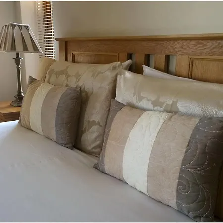 Oranhill Guest house 4*