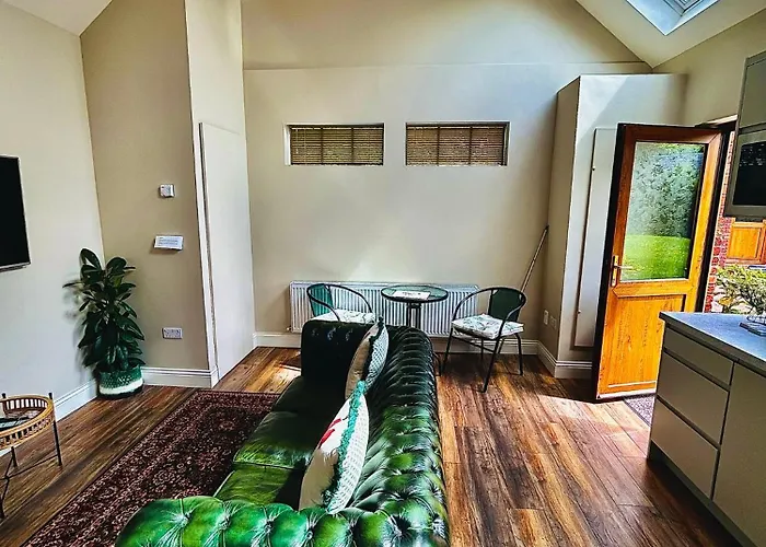 Guest house Oranhill 4*